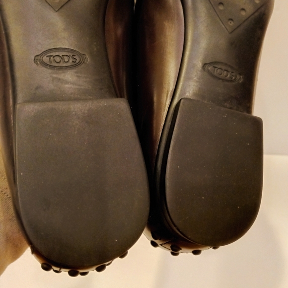 TOD'S Women's Square Toed Penny Loafer Brown Smooth Leather - Picture 11 of 11